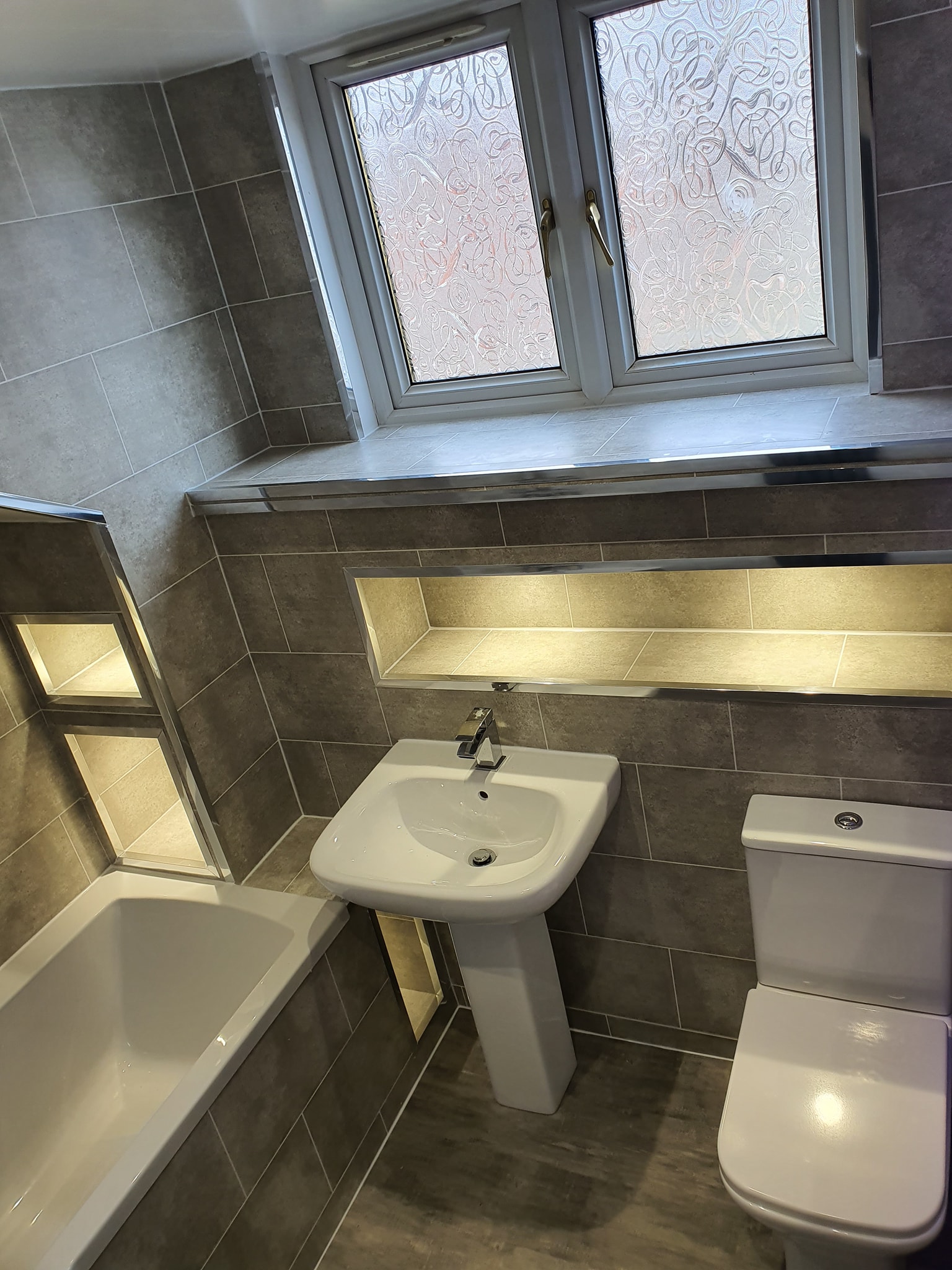 Full bathroom installation by local bathroom fitter in Greenock